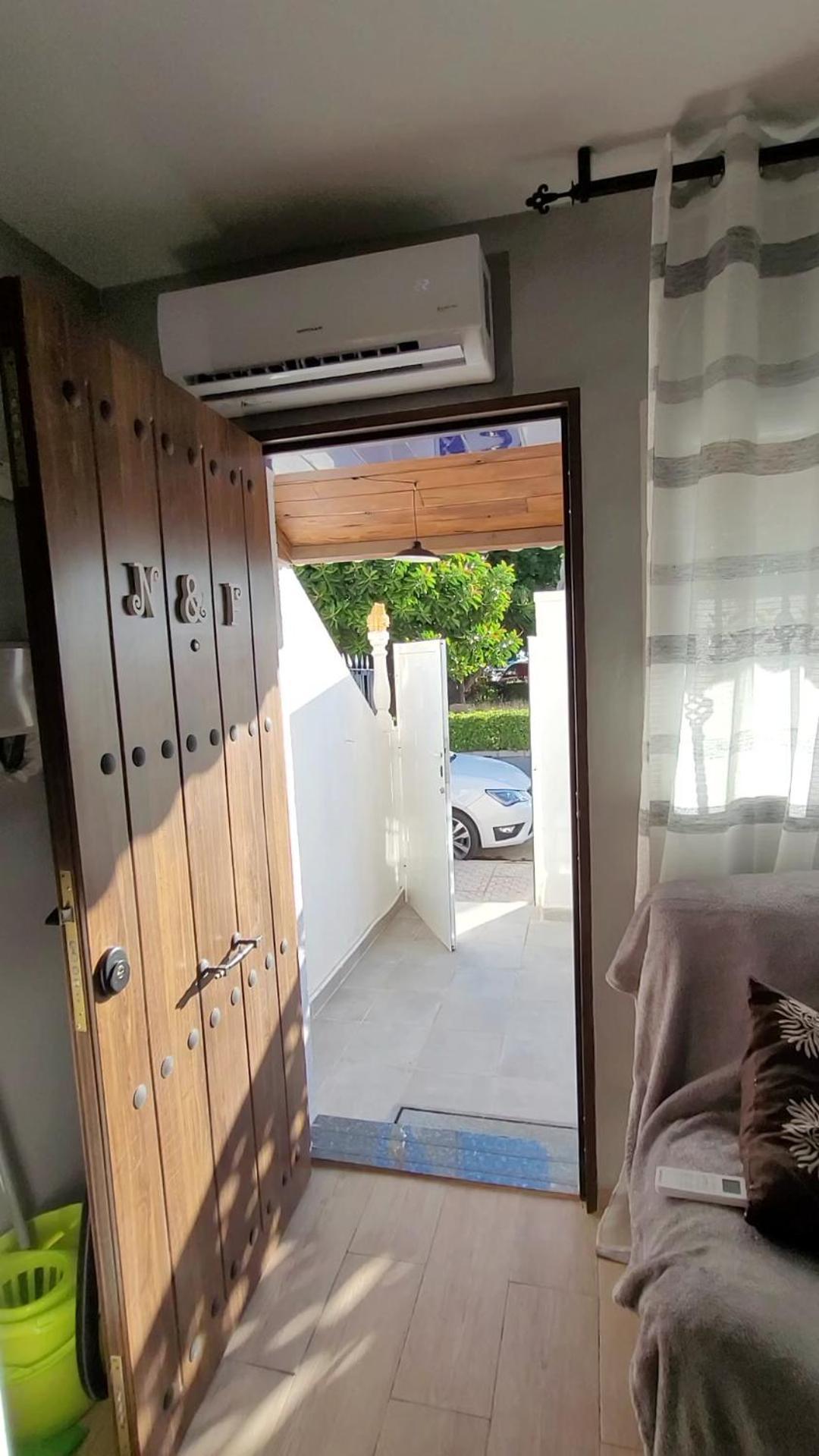Maison 2 Chambres Tout Confort Торевьиа Экстерьер фото
